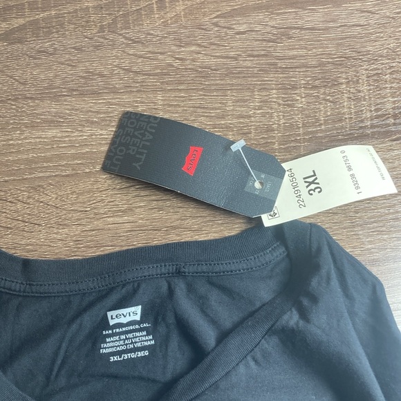 NWT Mens 3XL Black Levi’s Strauss Racing T Shirt - Picture 3 of 6